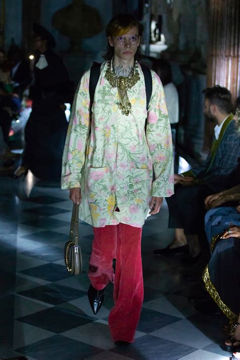 Gucci Cruise 2020 Fashion Show 